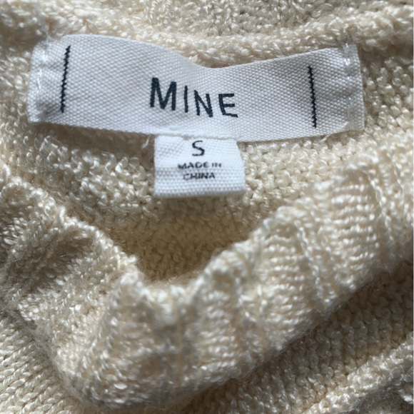 Mine pastel crochet style top - Picture 4 of 4